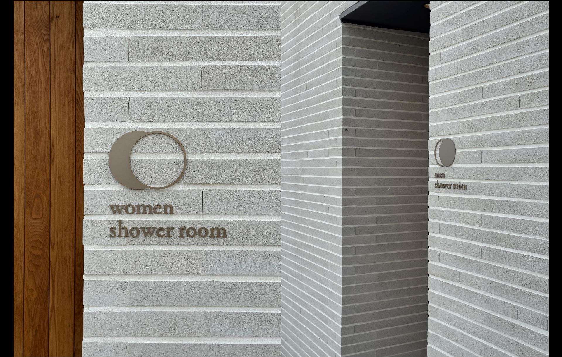 Shower room signage